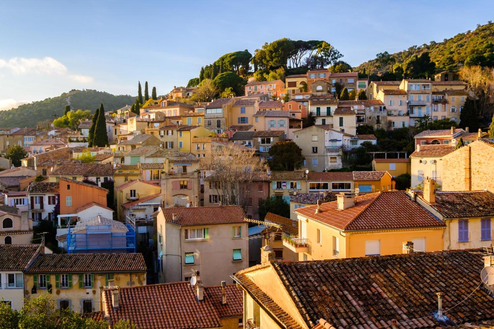 Superbe T2 4 Etoiles Climatise Faviere Refait A Neuf Bormes-les-Mimosas Exterior foto
